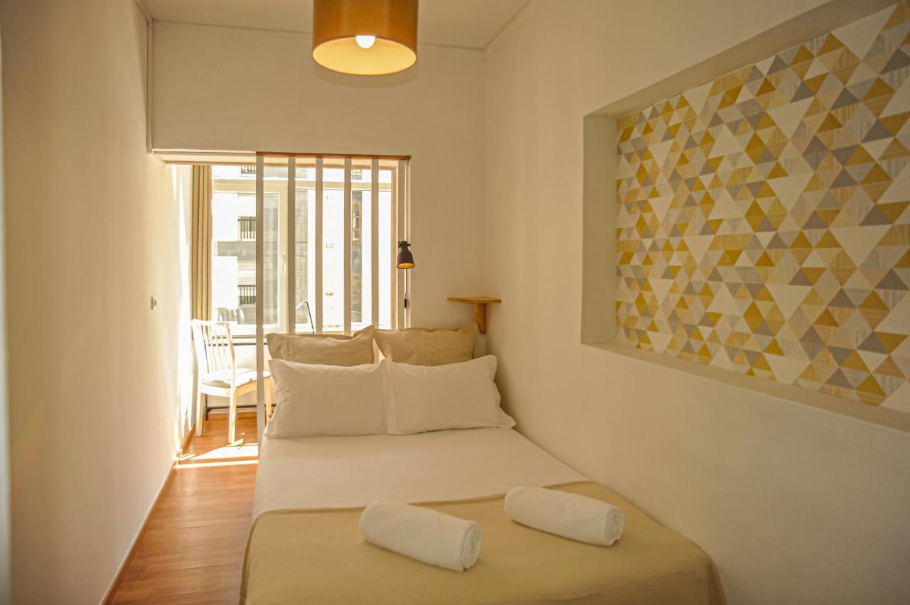 Guesthouse Marques De Pombal - 8 Bedroom Apartment Lisbona Esterno foto