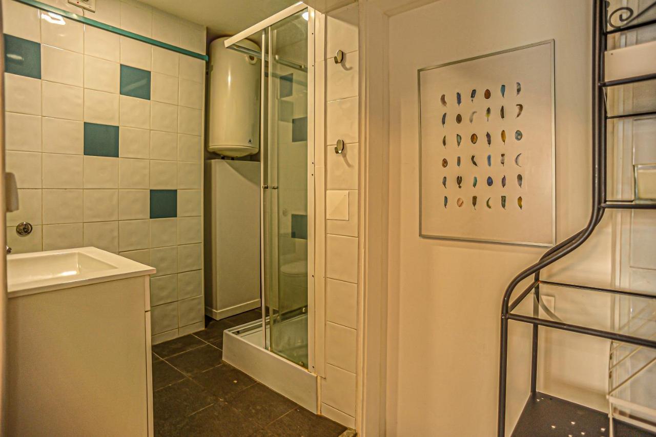 Guesthouse Marques De Pombal - 8 Bedroom Apartment Lisbona Esterno foto